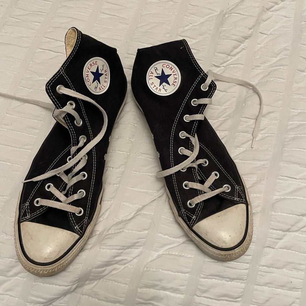 Converse - Chuck Taylor All Star High Tops (Size12)